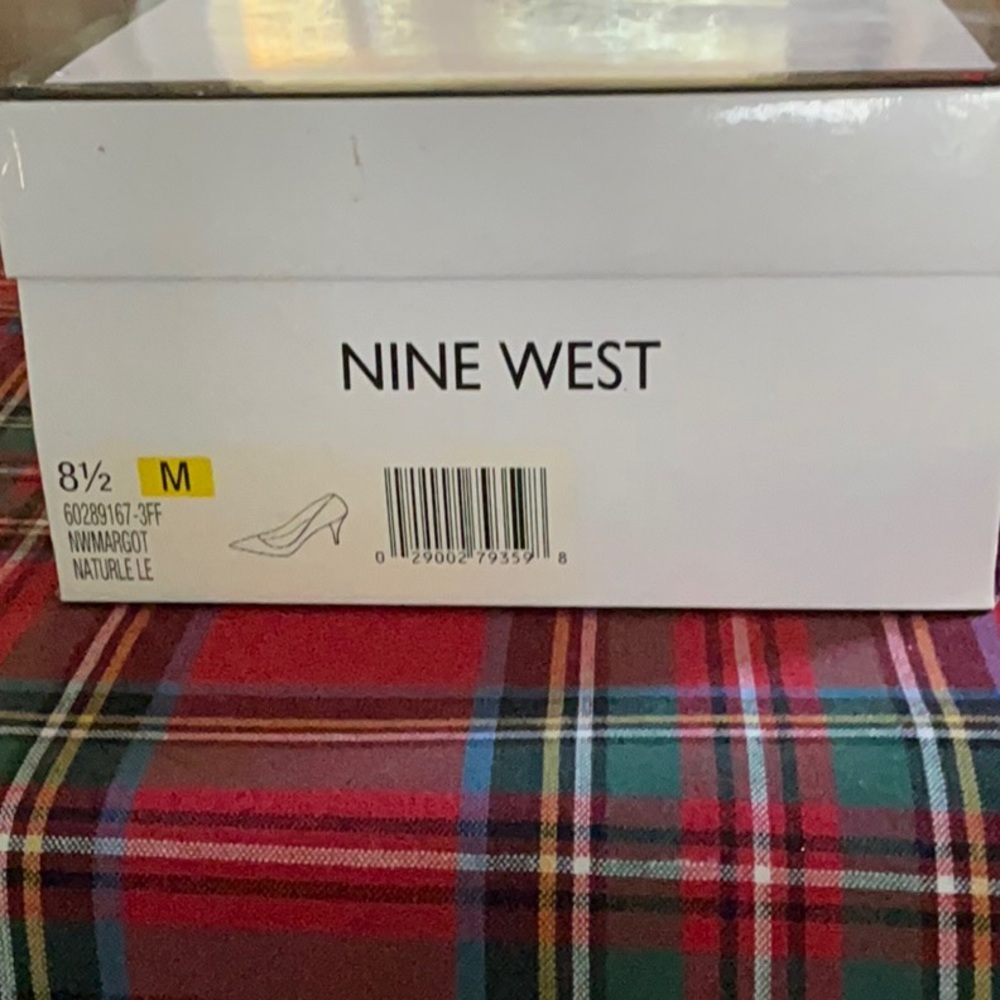 Nine West Cream Pointed Toe Heels - Picture 4 of 4